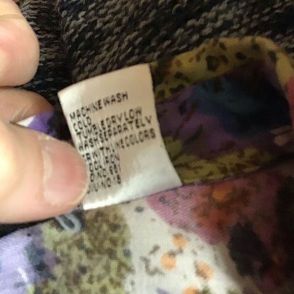 Vintage 80s Gitano floral shirt - Picture 4 of 11